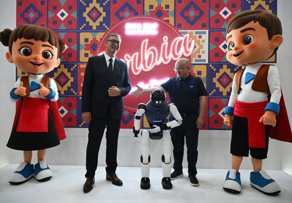 Отварање фабрике хуманоидних робота у Србији