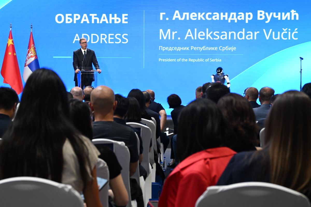 Отварање фабрике хуманоидних робота у Србији